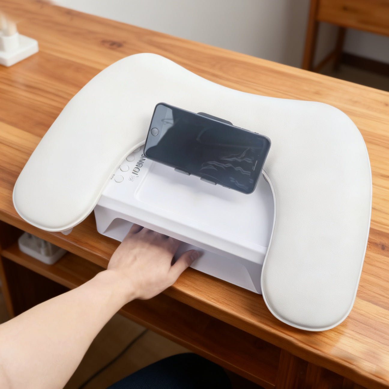 Nail Lift U-Shaped Armrest